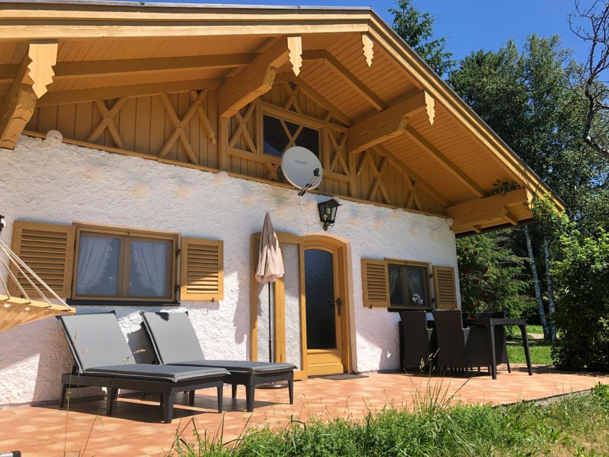 Ferienhaus Veronika Mit 2000Qm Garten Und Bergblick Unterammergau Exterior foto